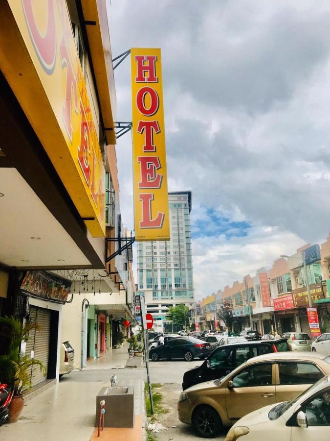 Highway Times Inn Hotel Ipoh Buitenkant foto